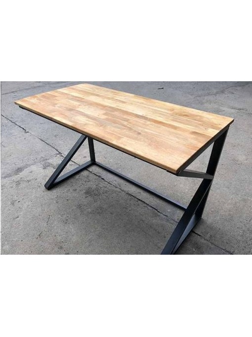 Bàn nhân viên chân sắt BA-K3